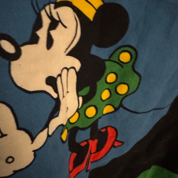 Vintage Mickey Mouse sweatshirt - Picture 4 of 5